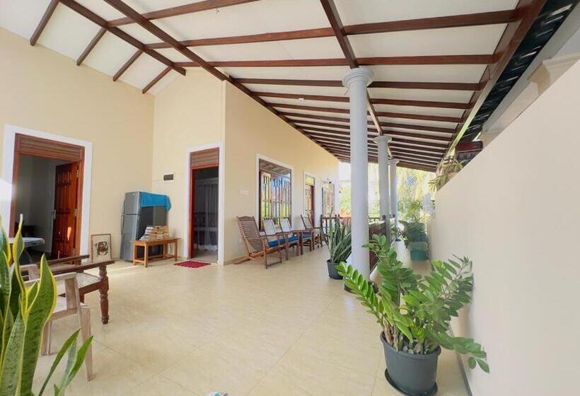 بنسيون Breeze Rest