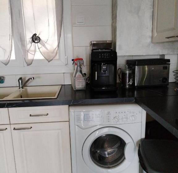 פנסיון Chambre Privée Cousine Commune