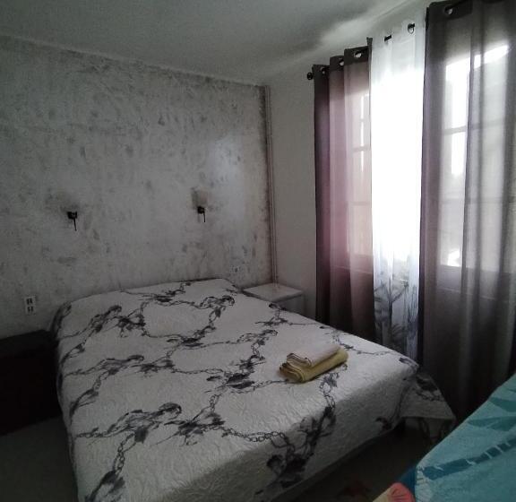 פנסיון Chambre Privée Cousine Commune