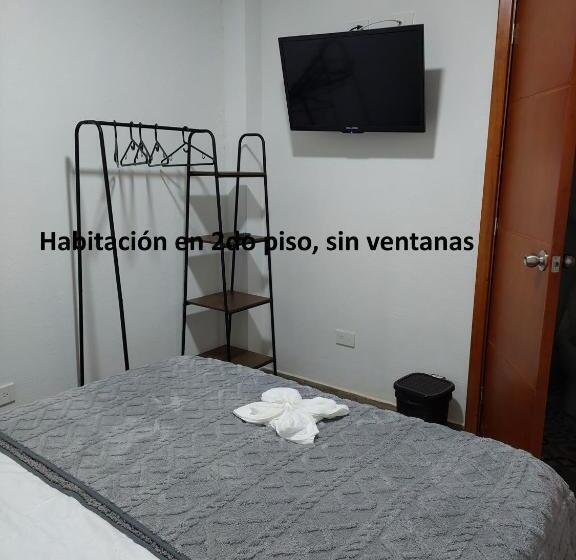 بنسيون Casa Helena