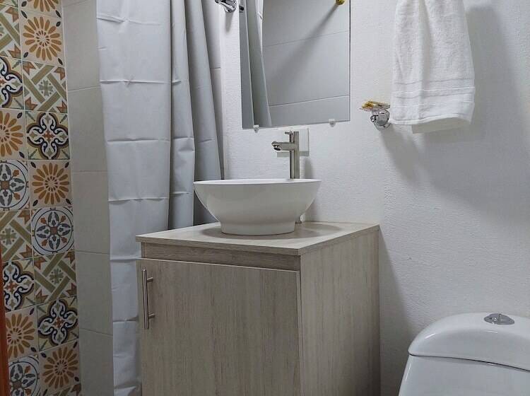 بنسيون Casa Helena