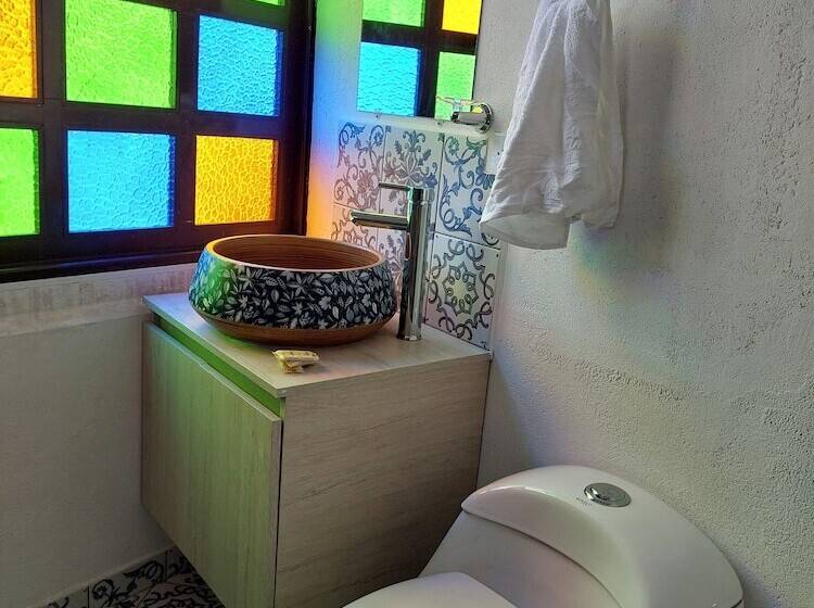 بنسيون Casa Helena