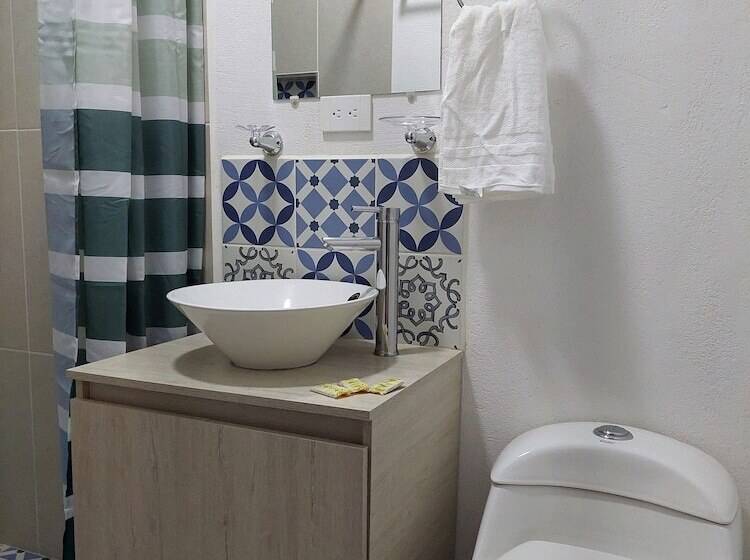 بنسيون Casa Helena