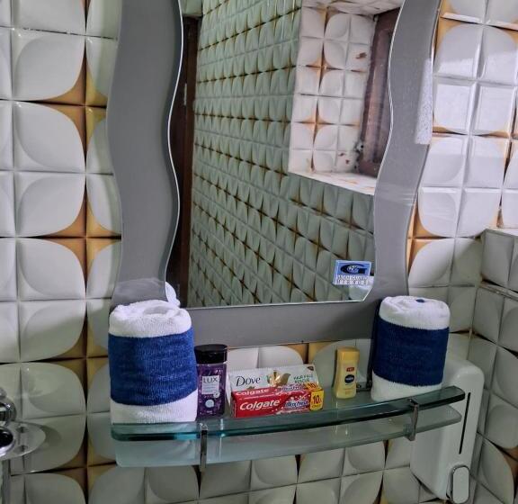 פנסיון Conifer View Guest House