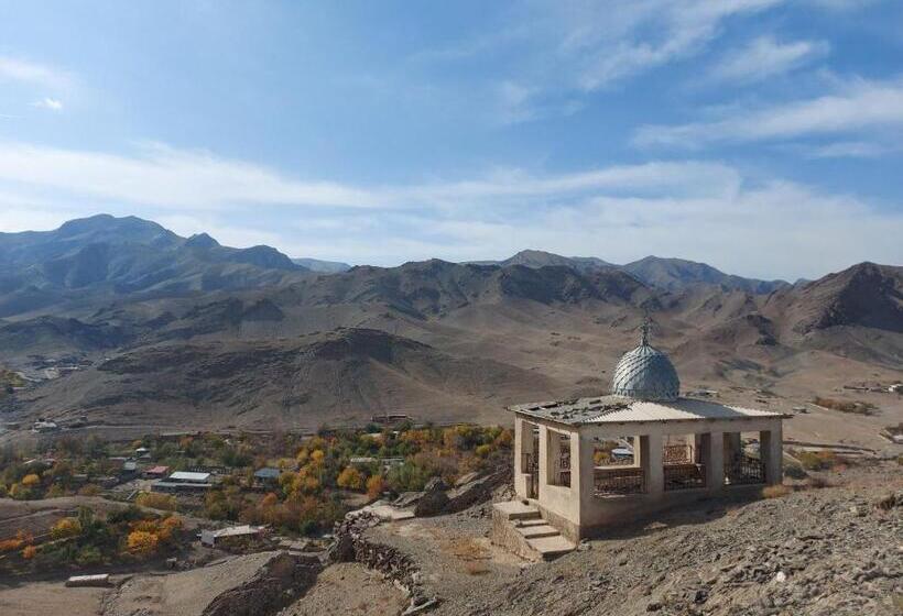 Panzió Damirbek Davronov Guest House