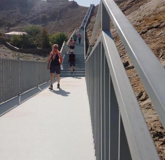 Pensão Damirbek Davronov Guest House