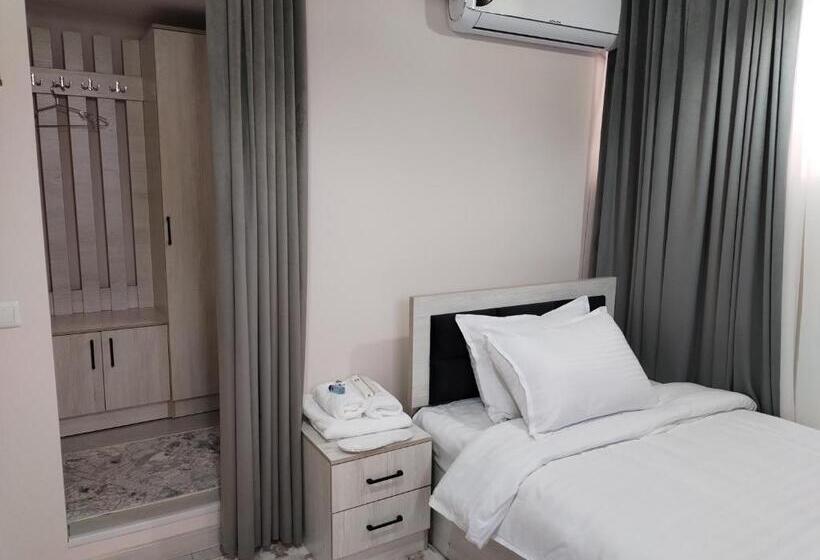 Пансион Daniyar Guest House