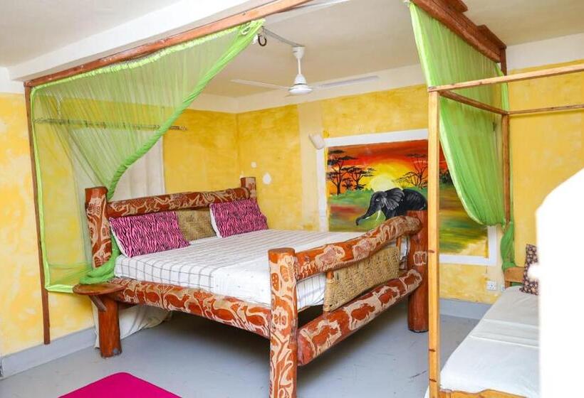 펜션 Diani Peaceful Garden