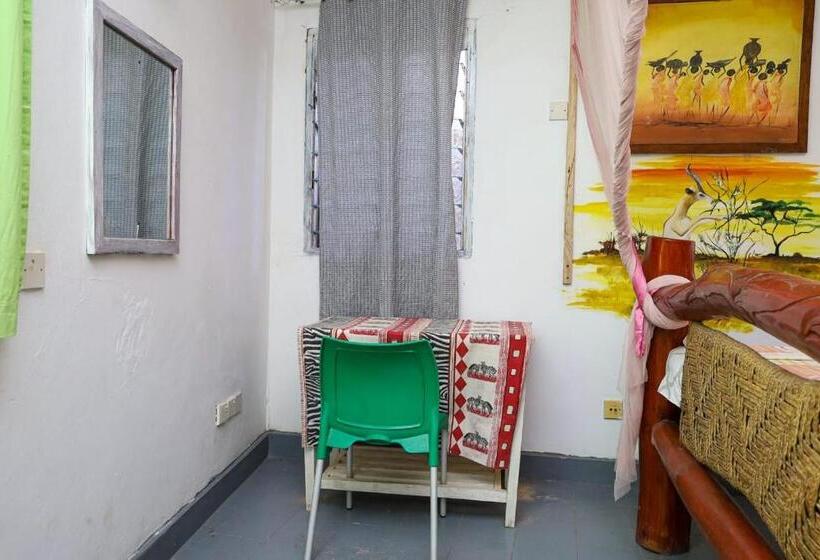 펜션 Diani Peaceful Garden