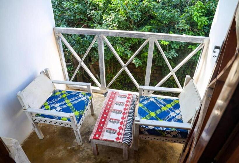 펜션 Diani Peaceful Garden