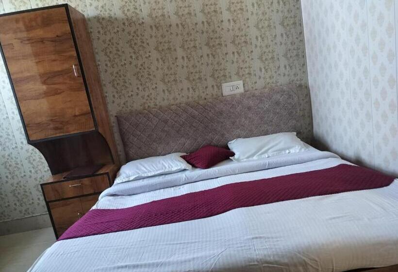 Pensão Eagle Nest Guest House