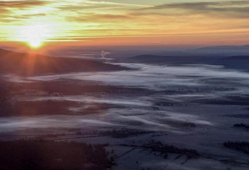 ペンション El Valle Hotel Rural