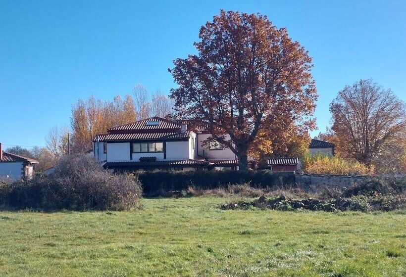 ペンション El Valle Hotel Rural