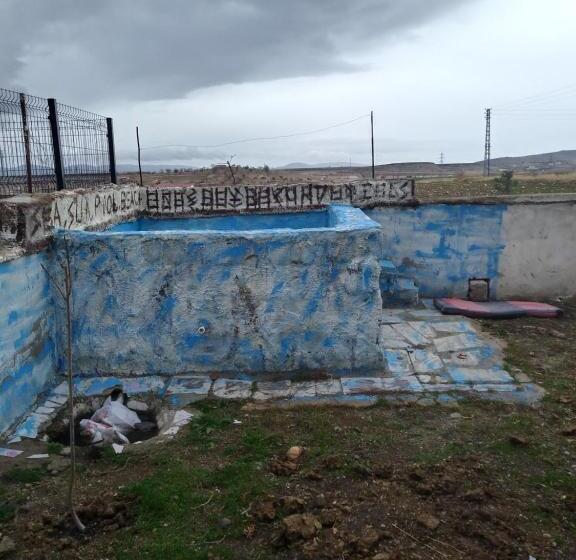 پانسیون Enesin Evi