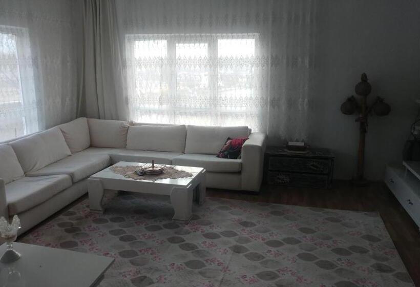 پانسیون Enesin Evi