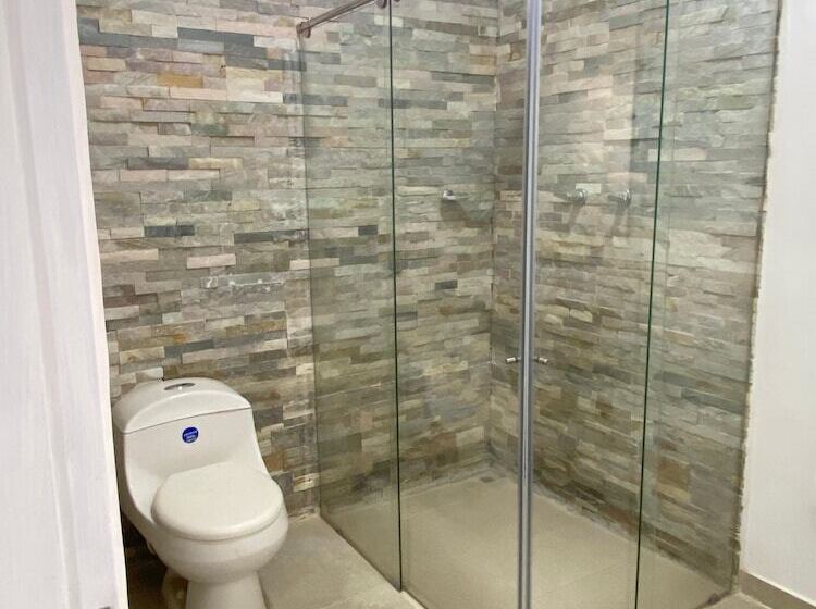 פנסיון Guakmaya Hostel