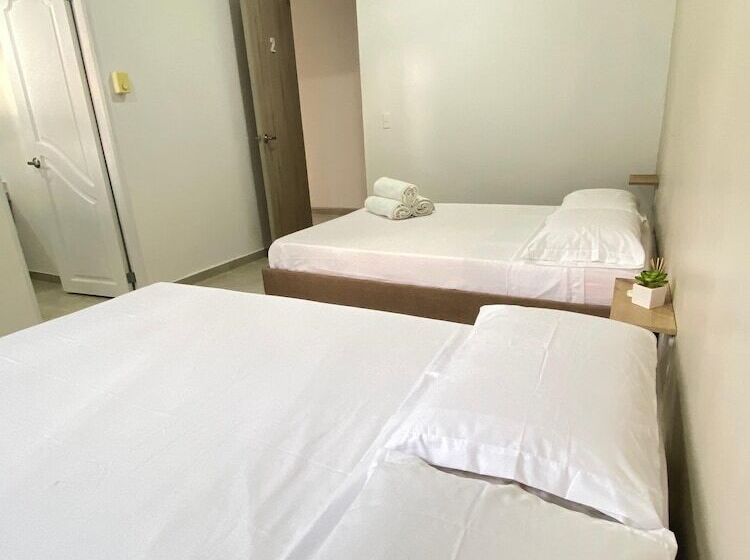 פנסיון Guakmaya Hostel