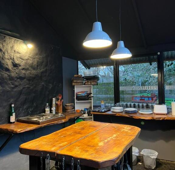 פנסיון Hostel Pehuenia