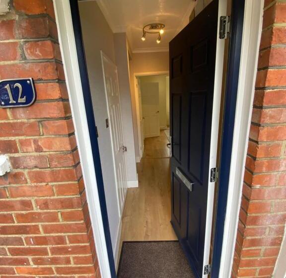 膳宿费 Immaculate House For Professionals 2020 Renovation