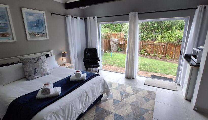 بنسيون Island Flip Flop Holidays