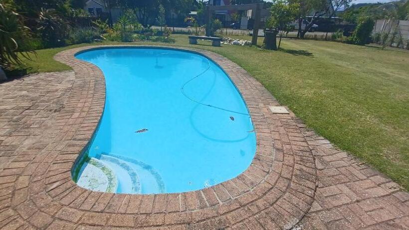 بنسيون Island Flip Flop Holidays