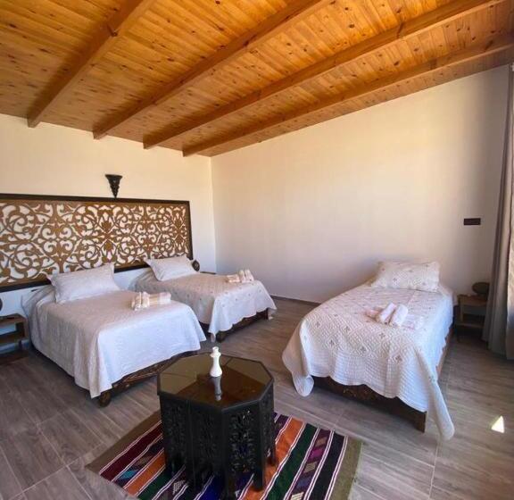 بنسيون La Merveille Dakhla Guest House
