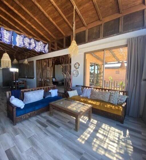 بنسيون La Merveille Dakhla Guest House