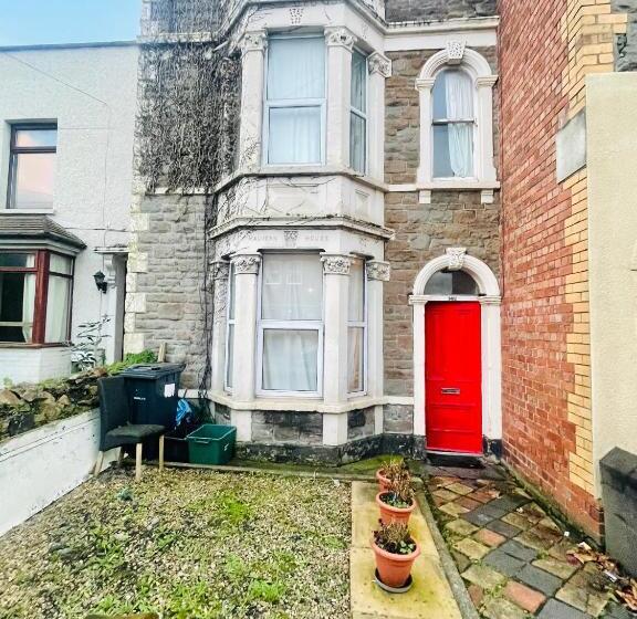 بنسيون Mia Property Two Mile Hill