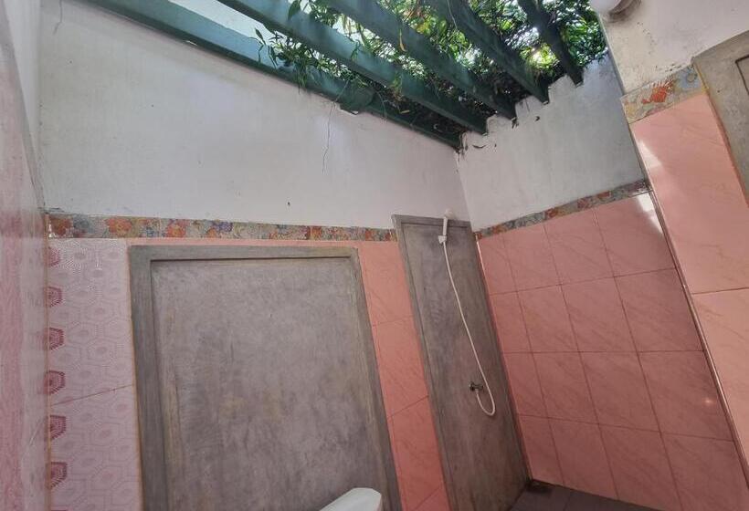 膳宿费 Miracle Garden