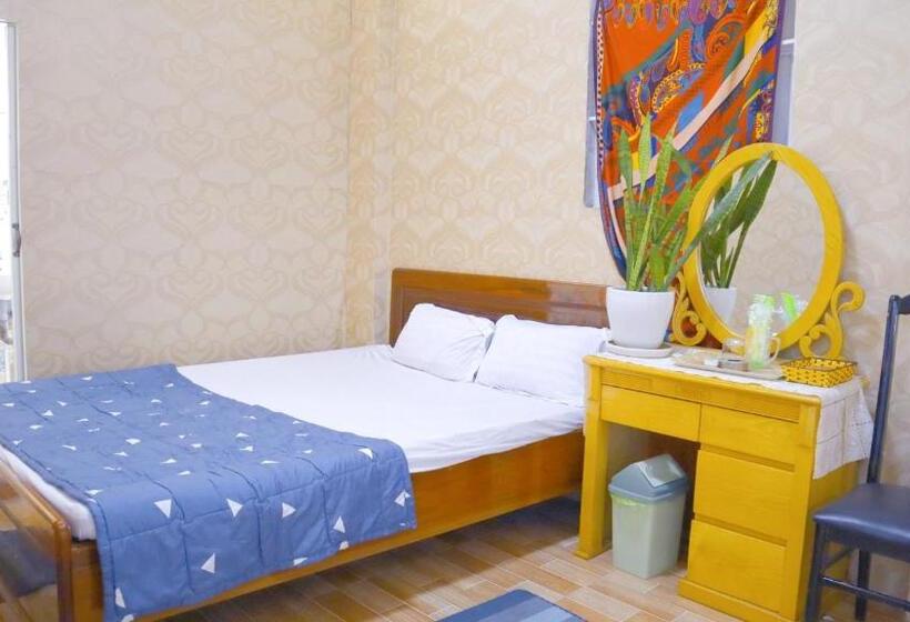 پانسیون Nhà Nghỉ Homestay Ngọc Khánh