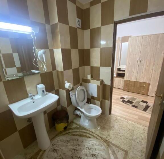 פנסיון Paradiso Resort