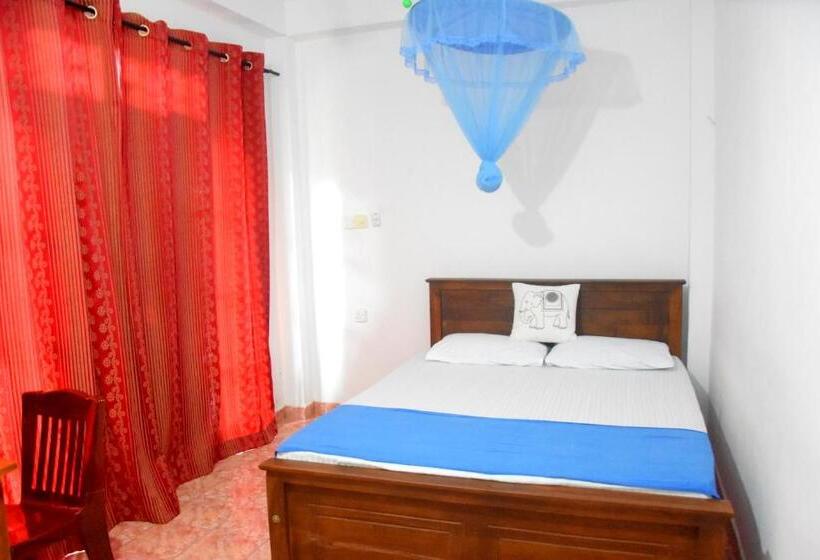 ペンション Queen Inn Anuradhapura