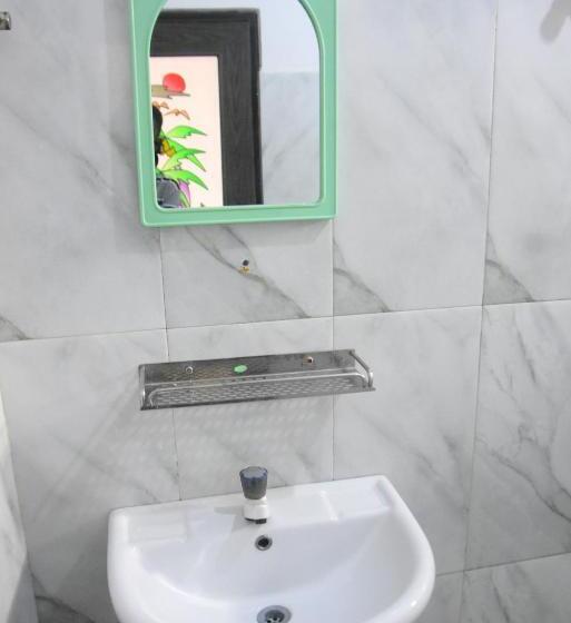 ペンション Queen Inn Anuradhapura