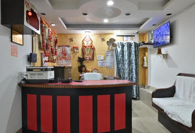 פנסיון Shanti Guest House