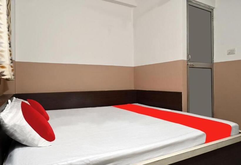 פנסיון Shanti Guest House