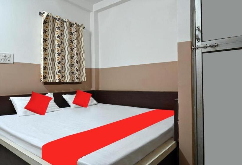 פנסיון Shanti Guest House