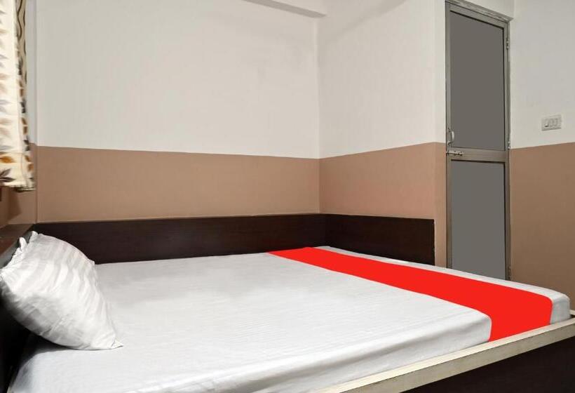 פנסיון Shanti Guest House