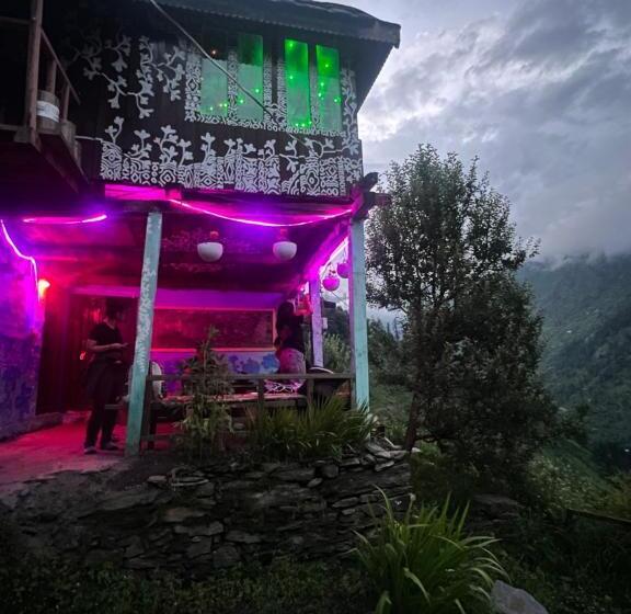 膳宿费 Shivadelic Cafe And Stay