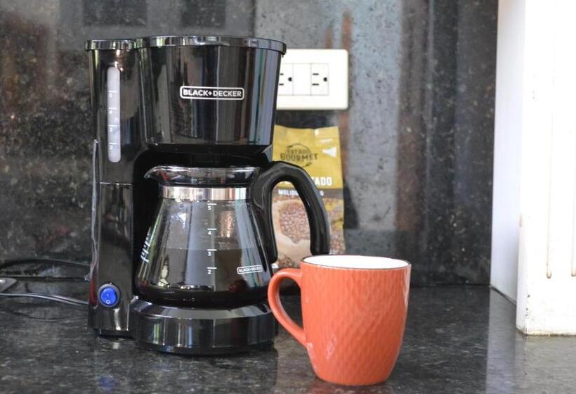 ペンション Sun House