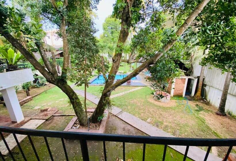 Пансион The Brothers