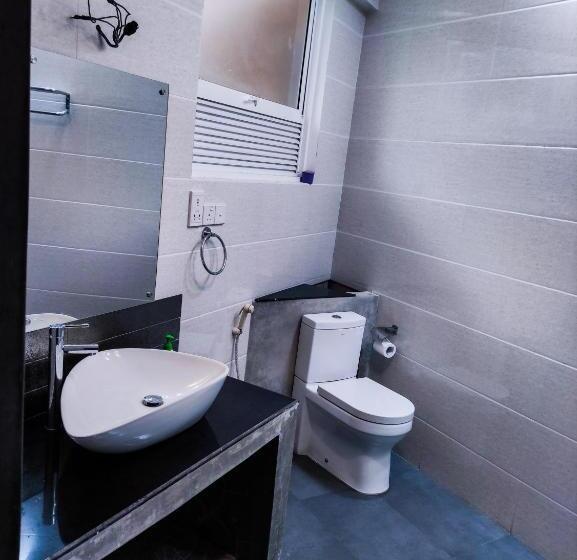 פנסיון The Yacht Villa Near Colombo International Airport