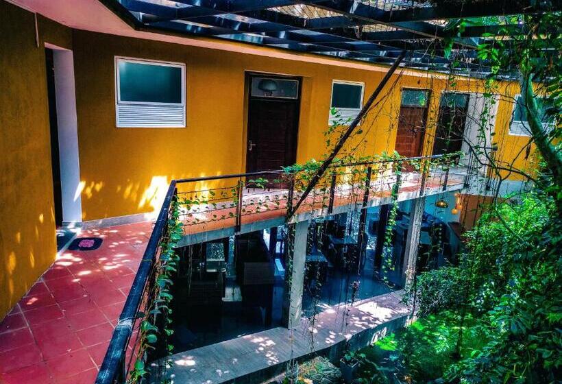 פנסיון The Yacht Villa Near Colombo International Airport