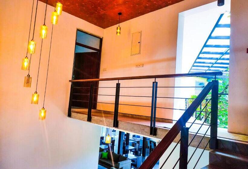 פנסיון The Yacht Villa Near Colombo International Airport