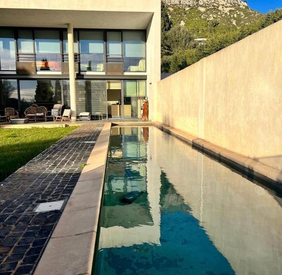 פנסיון Version Sud Prestigieuse Villa Au Mont Faron