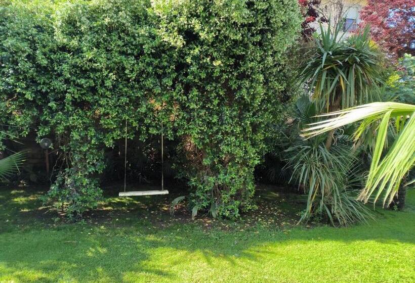 بنسيون Villa Alessandria