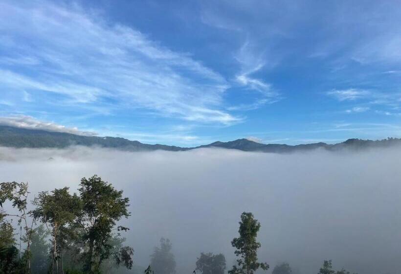 リゾートホテル บ้านเล็กในป่าใหญ่ At น่าน Little House In The Forest At Nan