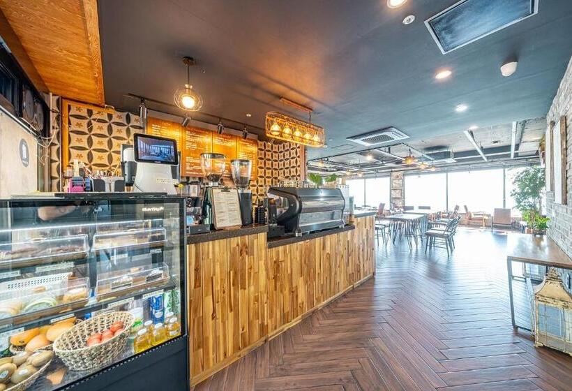 אתר נופש Le Paradis Ocen View Spa Pension