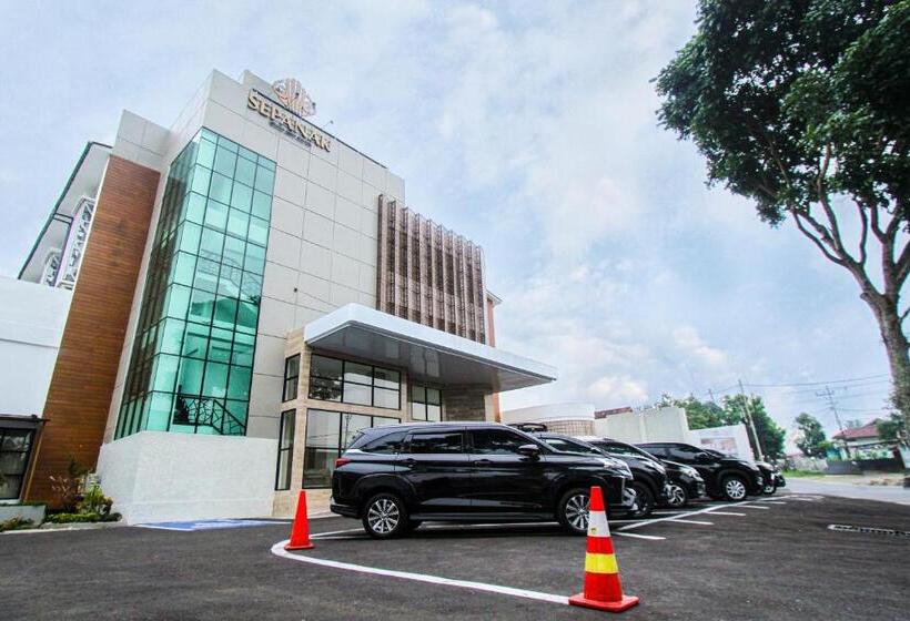 Sepanak Hotel By Amazing