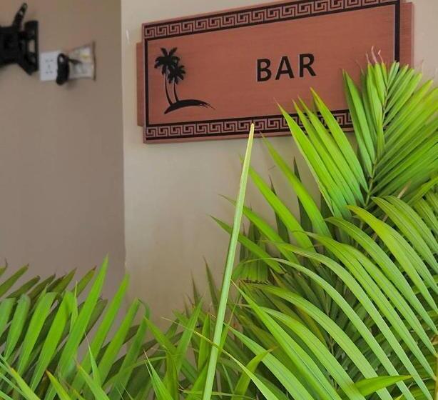 Serenity Terraces Beach, Hotel   Kokrobite