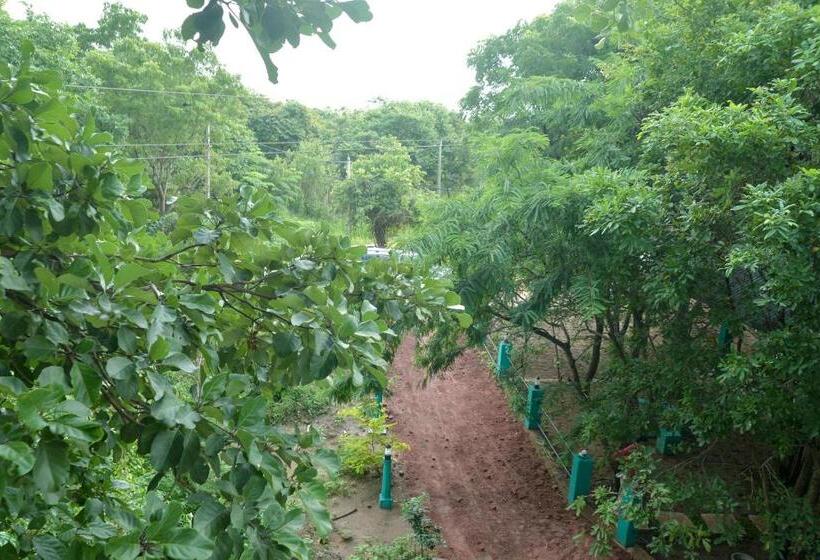 Spice Village Hotel & Restaurant